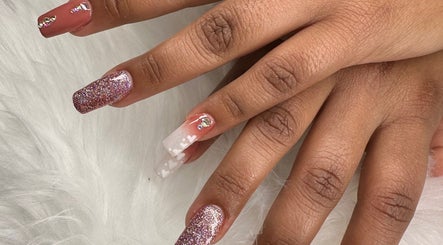 Mabel Beauty Nails изображение 3