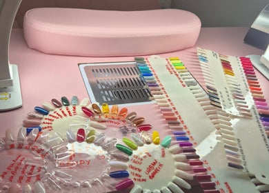 Diverse nail polish palette at Roxystudio Nails, London, England, GB. Vibrant colors for every style.