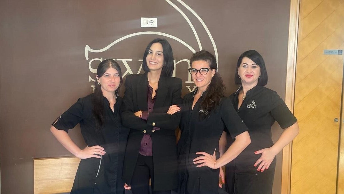 Il team di Swan Beauty Appia a Roma, Lazio, IT, pronto ad accoglierti con professionalità e sorriso.