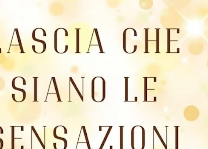 Immagine con citazione motivazionale presso Swan Beauty Garbatella, Roma, Lazio, IT su sfondo dorato.