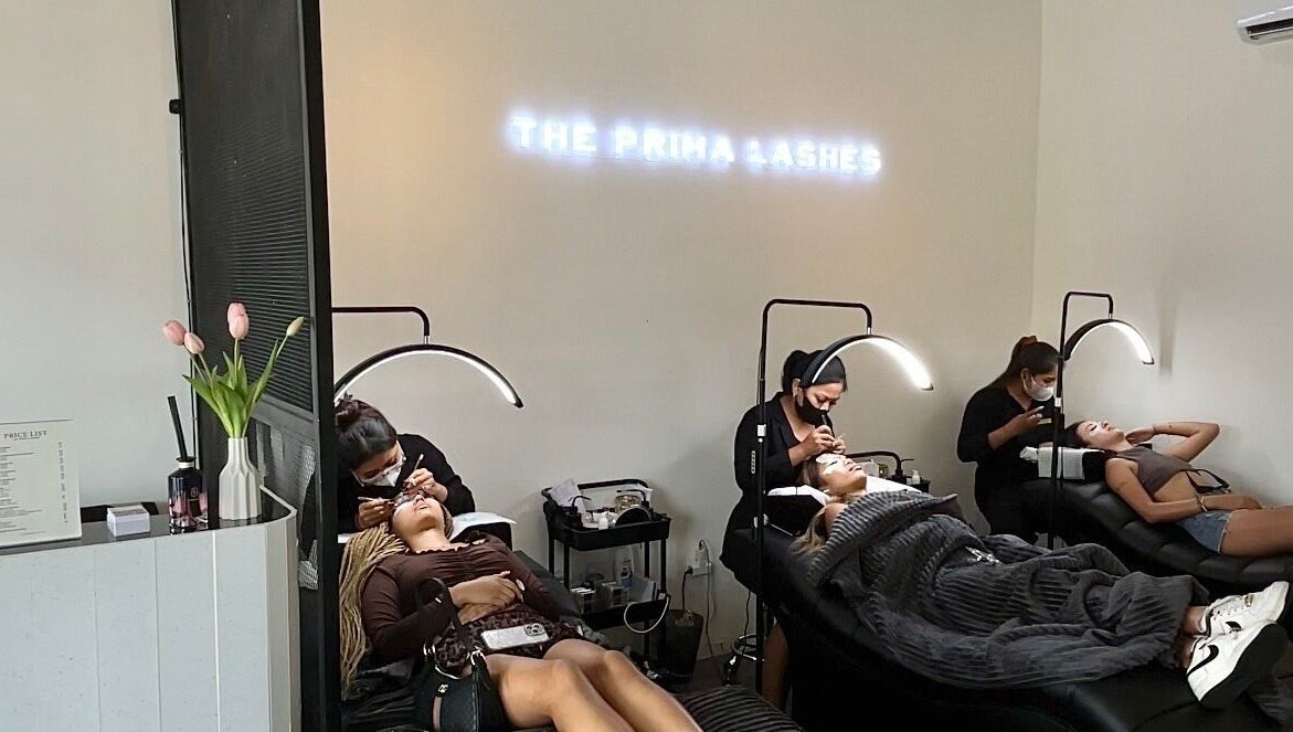 Perawatan eyelash di The Prima Lashes - Kerobokan, Bali, ID dengan suasana nyaman dan profesional.