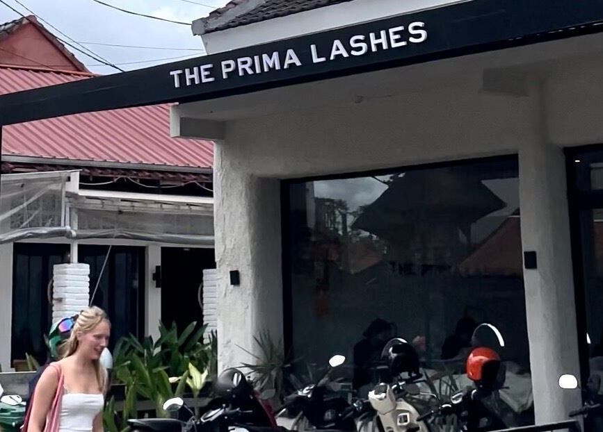 Tampilan depan The Prima Lashes di Canggu, Bali, Bali, ID dengan suasana yang ramah.