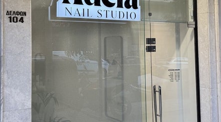 Adela nail studio