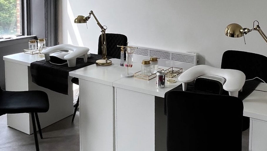 Revere Beauty Studio billede 1