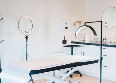 Modern treatment room at Relive Spa ريلايب اسفا, Al Rayyan, Doha Municipality, QA featuring a comfortable massage bed.