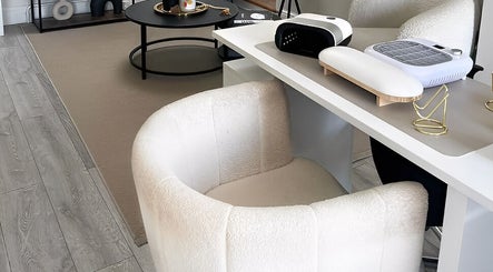 Elegant nail station at Nailsbybry, Ampthill, England, GB offers a luxurious experience in a serene setting.