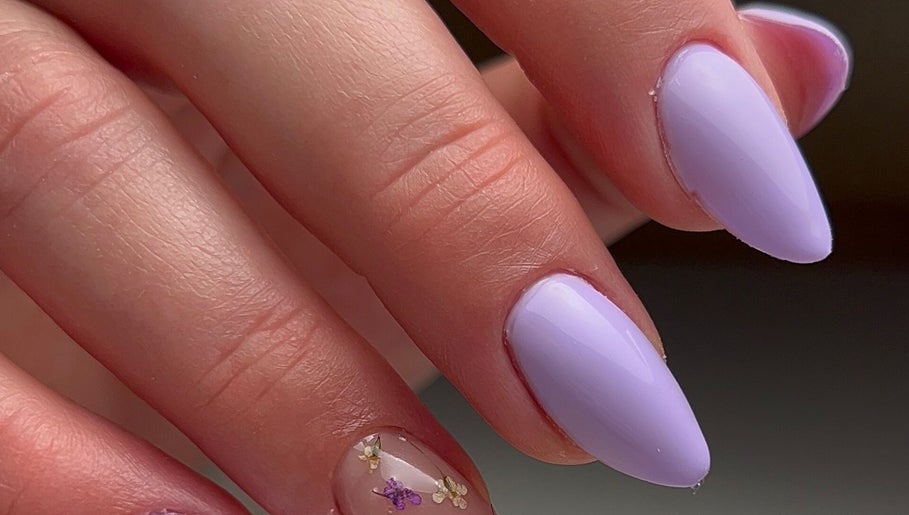 صورة HG Lashes & Nails 1