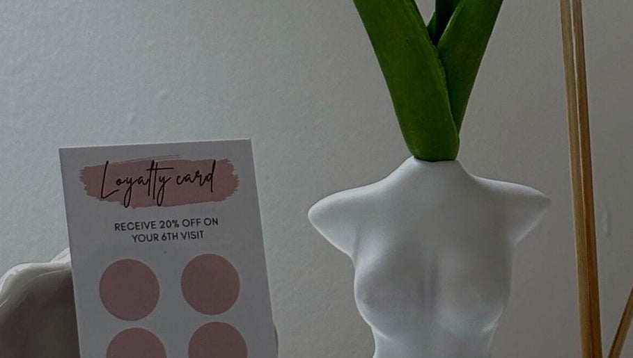 Réalta Studio loyalty card and artistic plant vase in County Mayo, County Mayo, IE.