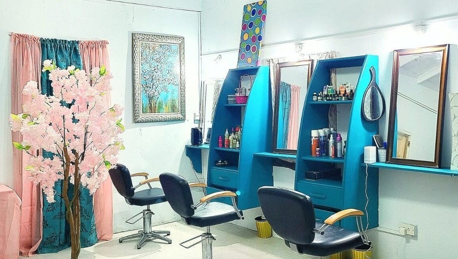 Renew Beauty Institute salon with chic decor in Saint George's, Saint George, GD offering beauty services.