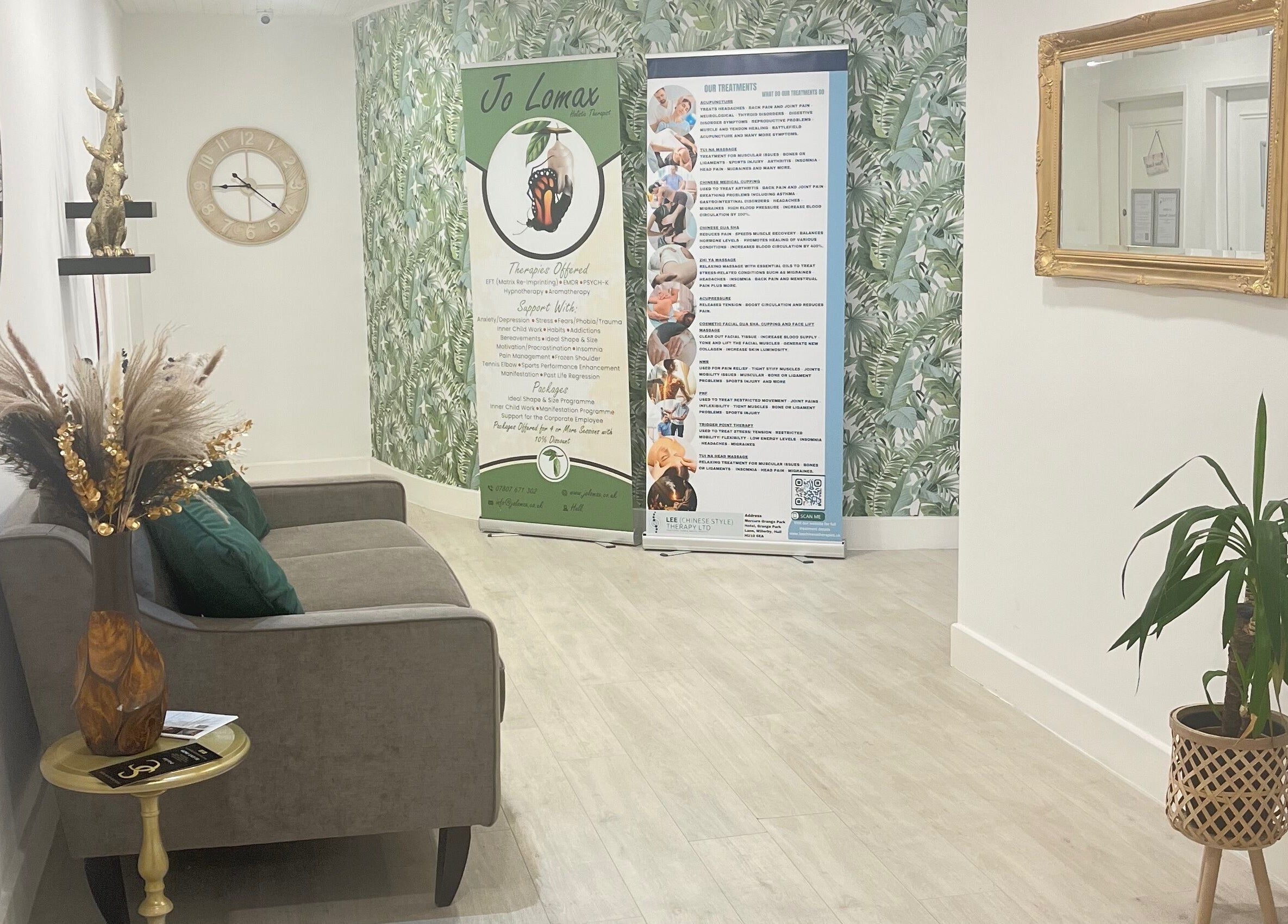 Chic lounge at Xela Massage and Recovery in Willerby, England, GB, featuring elegant decor and soothing ambiance.