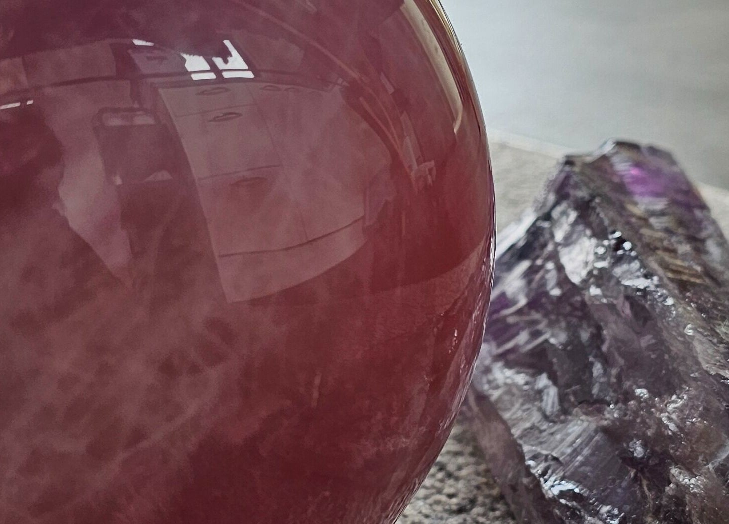 Amethyst and rose crystal at Wai Ora Spa Therapies, Pukenui, Northland Region, NZ, promoting tranquility.