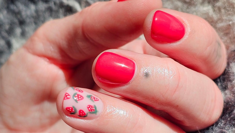 Stylish strawberry nail art at Elysian Beauty, Winton, Southland Region, NZ.