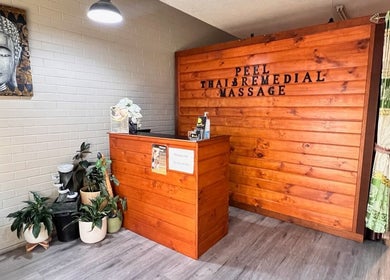Welcoming reception at Peel Thai and Remedial Massage, Tamworth, New South Wales, AU with peaceful decor.