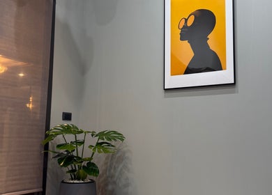 Modern art and lush plant at Ciel Japanese Hair Studio, Khlong Toei, Bangkok, TH.