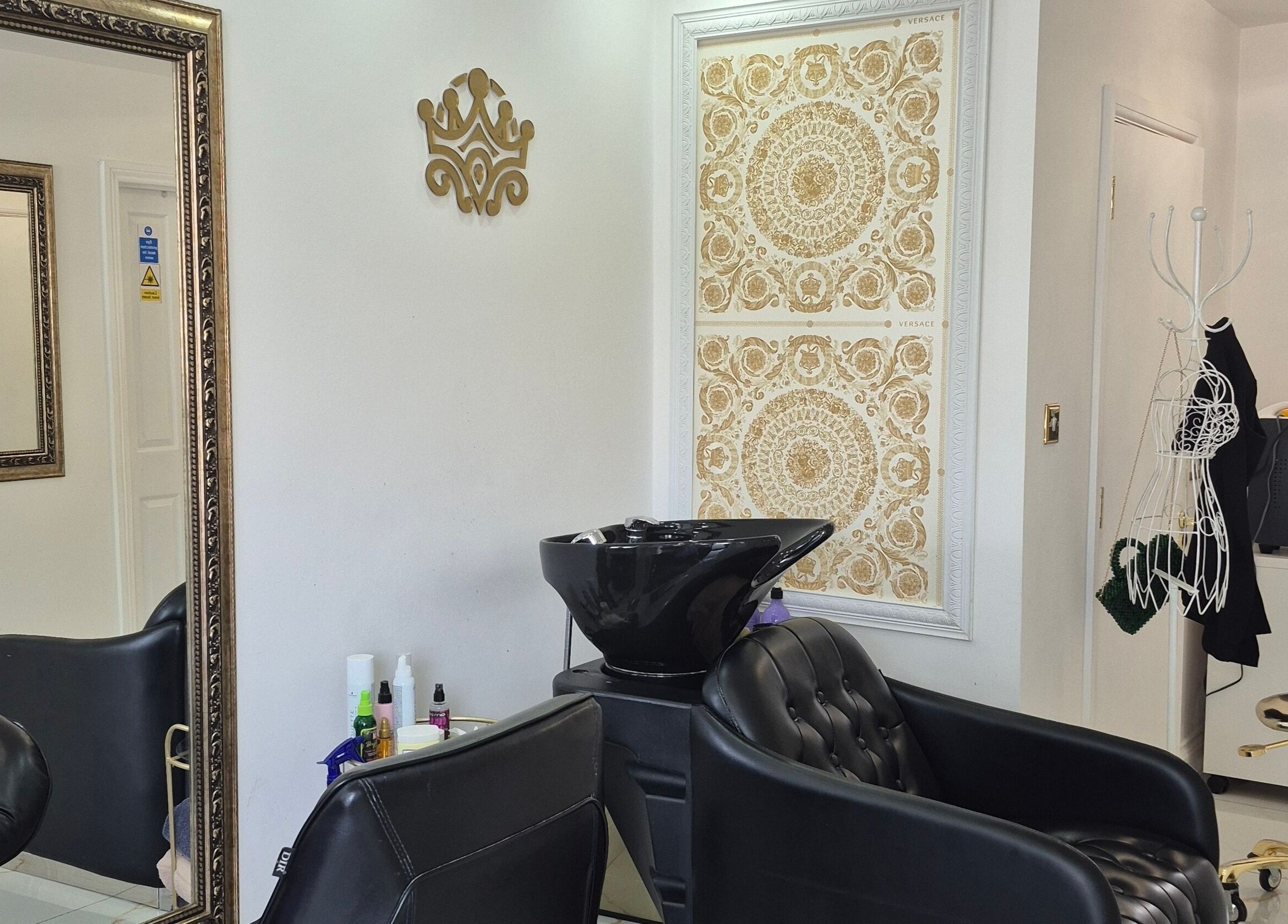 Sophisticated interior of Just Beauty Salon in Edgware, England, GB with stylish decor and modern facilities.
