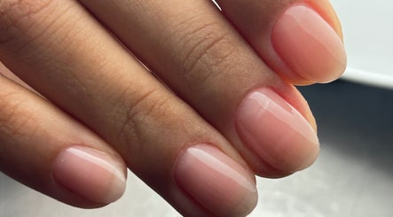 Unhas elegantes e polidas em DS - Dayane Silva Studio, Vila Nova De Gaia, Porto, PT.