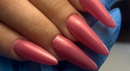 Unhas rosa impecáveis no DS - Dayane Silva Studio em Vila Nova De Gaia, Porto, PT.