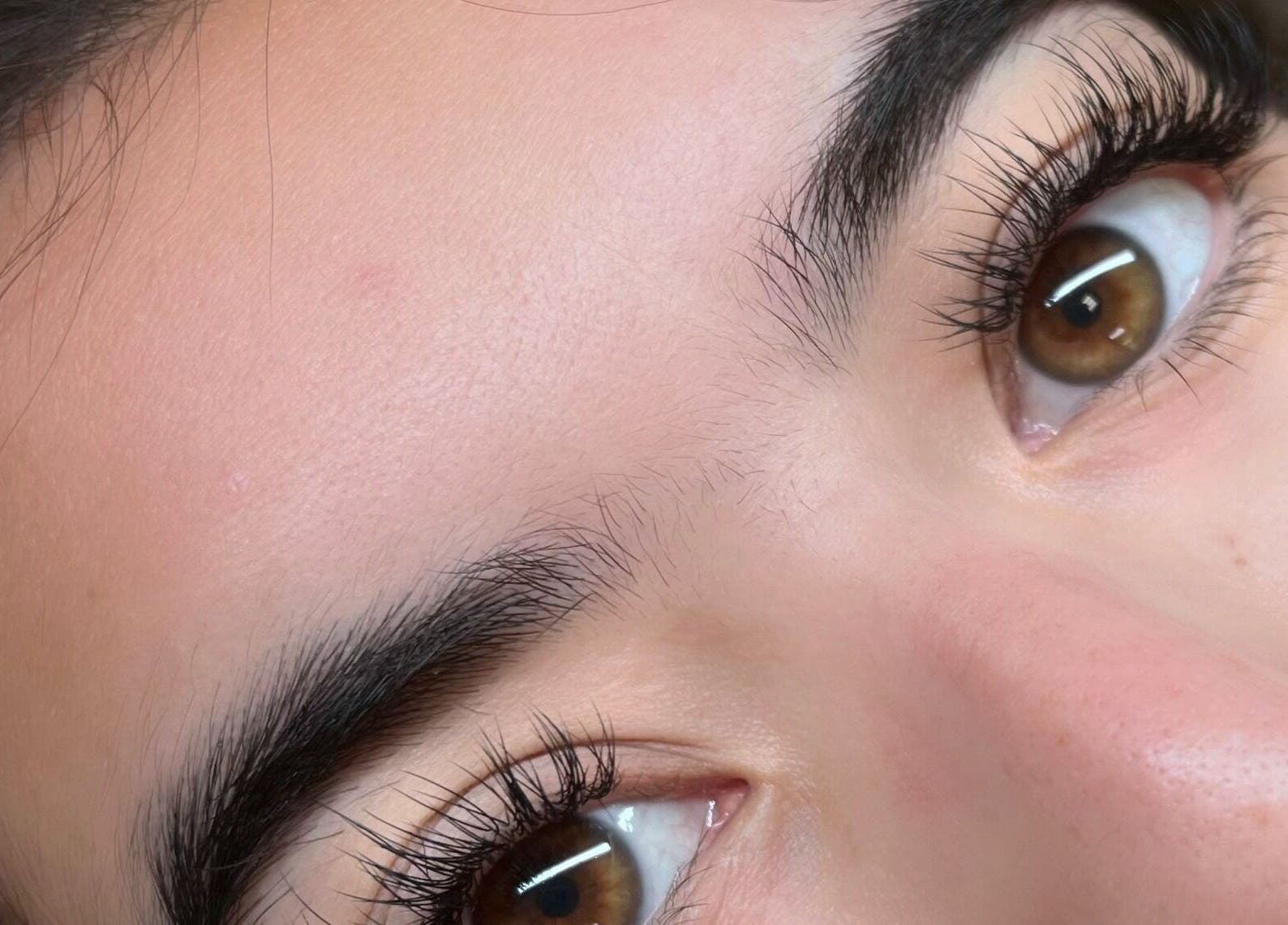 Close-up of expertly applied lashes at winksbymalynna, Atlanta, Georgia, US, showcasing natural beauty.