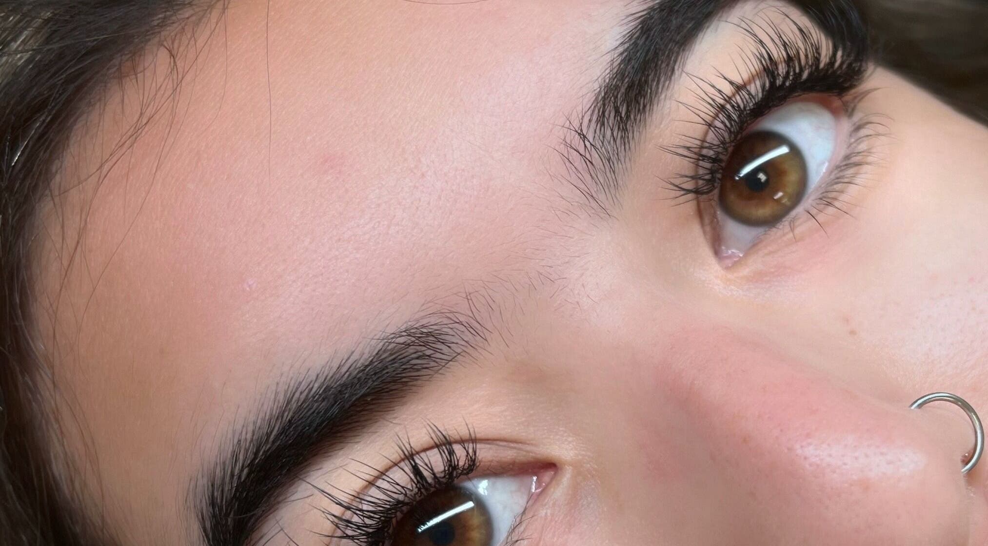 Close-up of expertly applied lashes at winksbymalynna, Atlanta, Georgia, US, showcasing natural beauty.