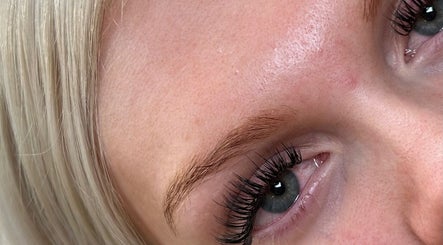 Lush eyelashes on a client at Beautbynatz, Bathgate, Scotland, GB showcasing professional beauty treatments.