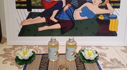 Traditional artwork and oils at Champa Thai Massage, Budapest, Magyar, HU, enhancing a serene spa atmosphere.