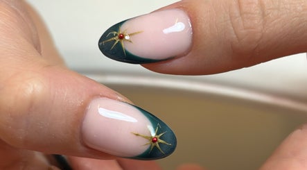 Elegant star-themed nail art at RB BEAUTY THERAPY, Glasgow, Scotland, GB. Perfect for a unique touch.