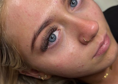 Close-up of eyelash extensions at The Beauty Lounge, Glasgow, Scotland, GB.