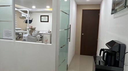 Consultorio dental en Cirujano Dentista-Rosario Alejandre, Ocotlán, Jalisco, MX, mostrando equipo moderno.