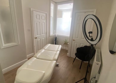Relaxing treatment room at Ocean Head & Body Spa | By Kait | Chester, England, GB. Modern and serene ambiance.