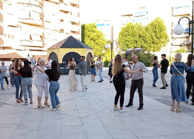 Personas bailando en NEW DANCE GENERATION, Alcalá De Henares, Comunidad De Madrid, ES.