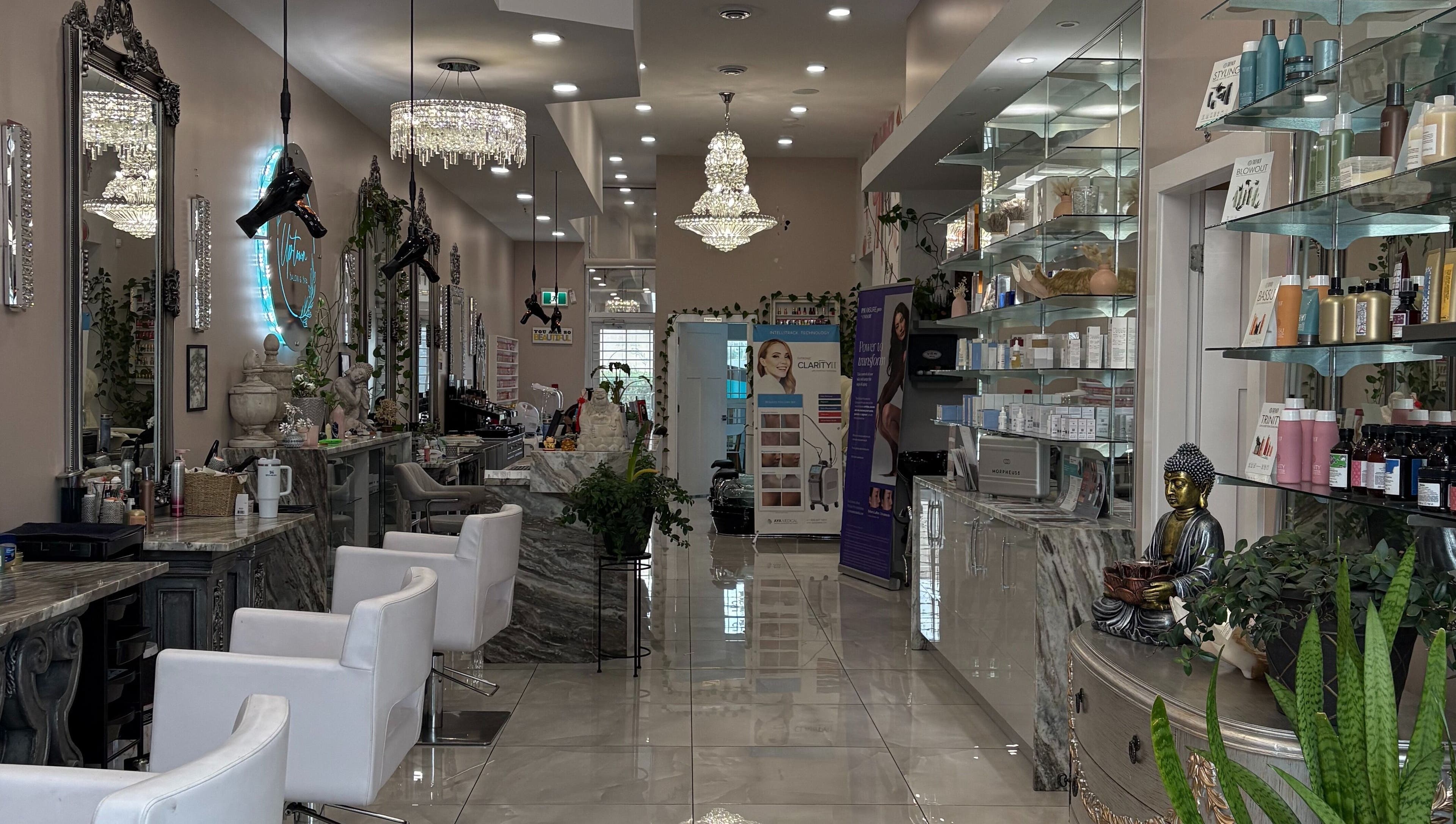 Elegant interior of Uptown Salon and Spa in Surrey, British Columbia, CA with luxurious decor and stylish furnishings.