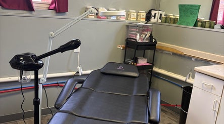Relaxing treatment room in the Emerald Suite, Pittsburgh, Pennsylvania, US, equipped with modern spa chair.