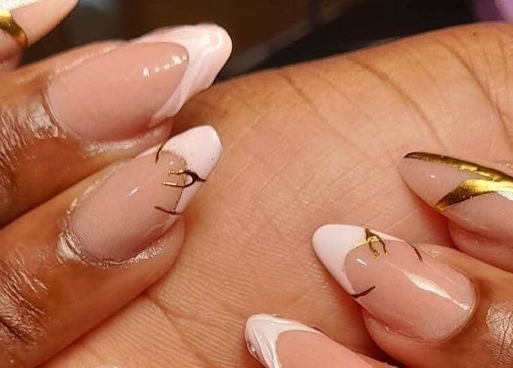 Chic nail art with gold accents at Onlylettynaildt, Midrand, Gauteng, ZA designed for elegance and style.