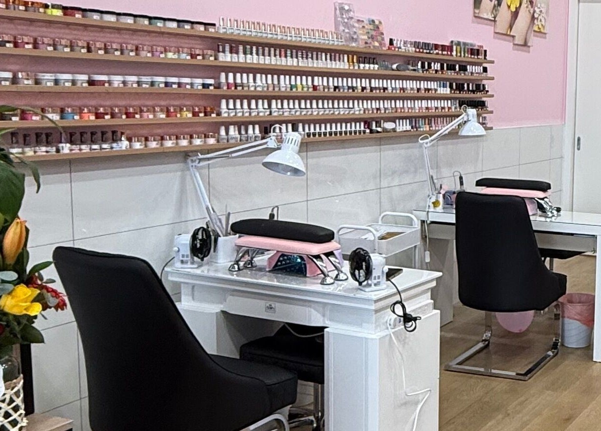 Modern nail stations at Master Cuts & Ca. in Melbourne, Victoria, AU offering professional manicure services.
