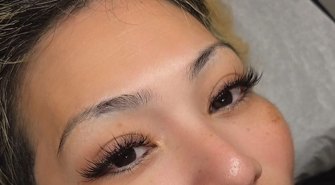 Close-up of expertly applied lashes at Isla Luxe Lashes, George Town, George Town, KY.