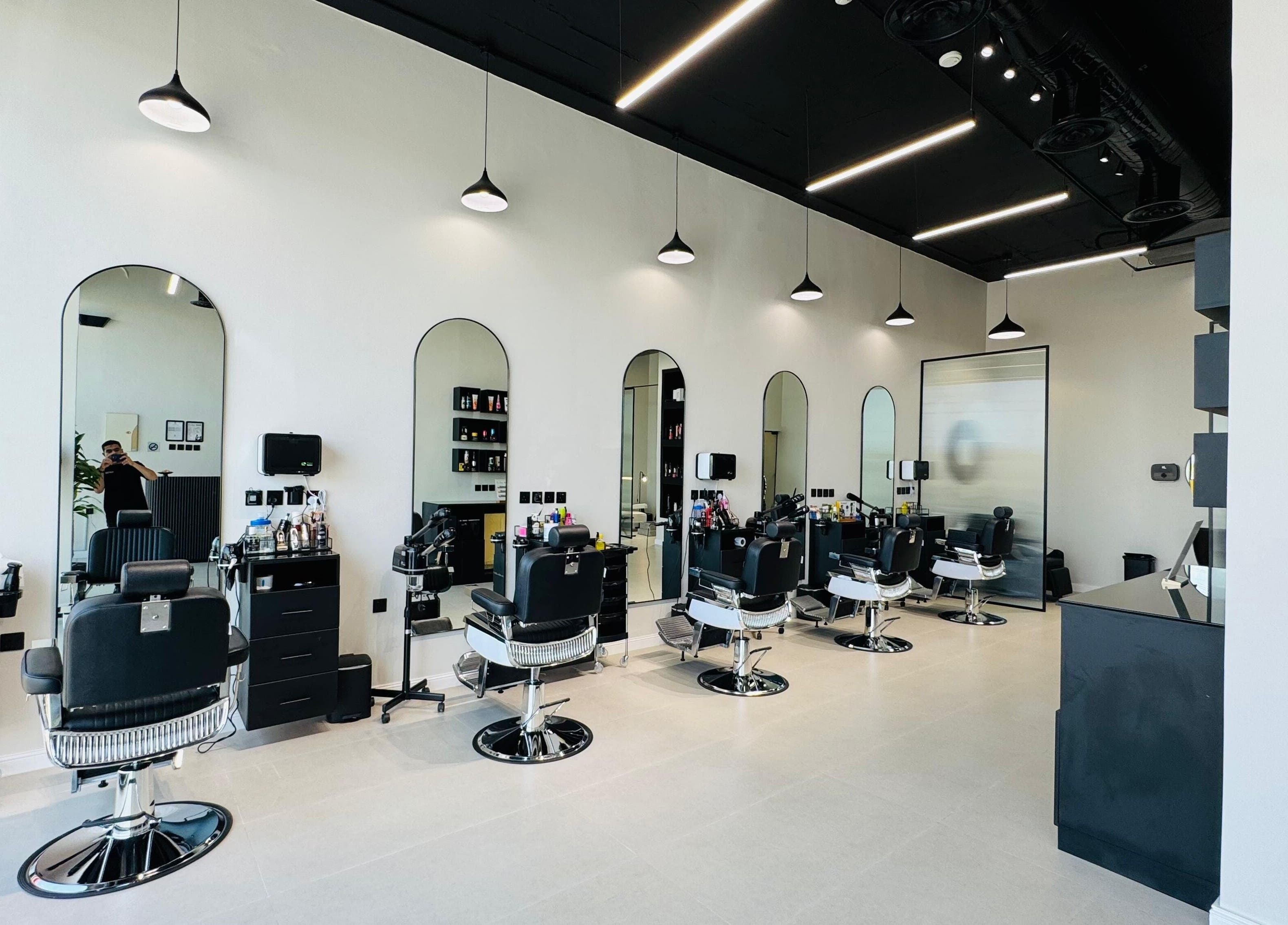 ديكور عصري في حلاق نظرة الاناقة، الرياض، منطقة الرياض، المملكة العربية السعودية.