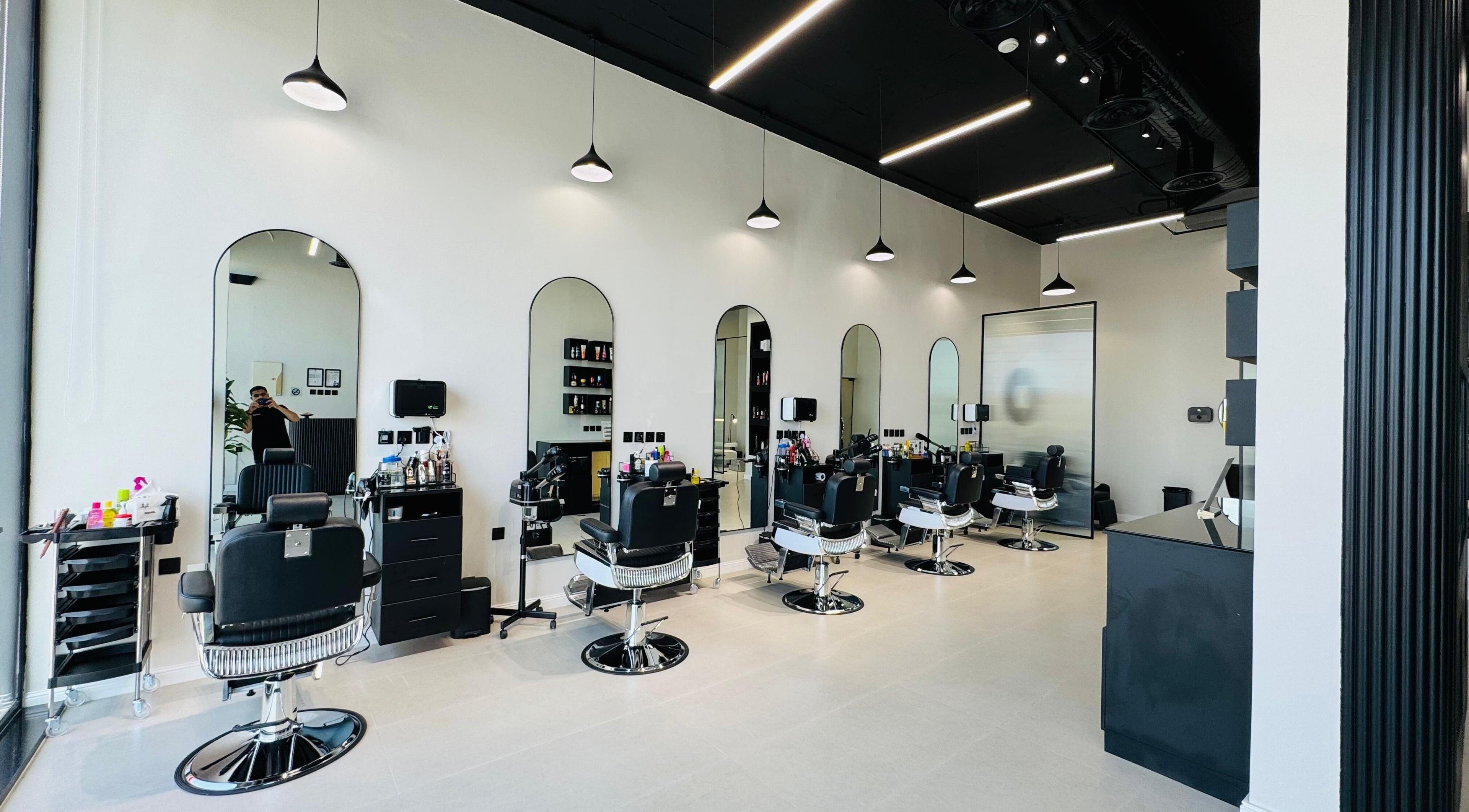 ديكور عصري في حلاق نظرة الاناقة، الرياض، منطقة الرياض، المملكة العربية السعودية.