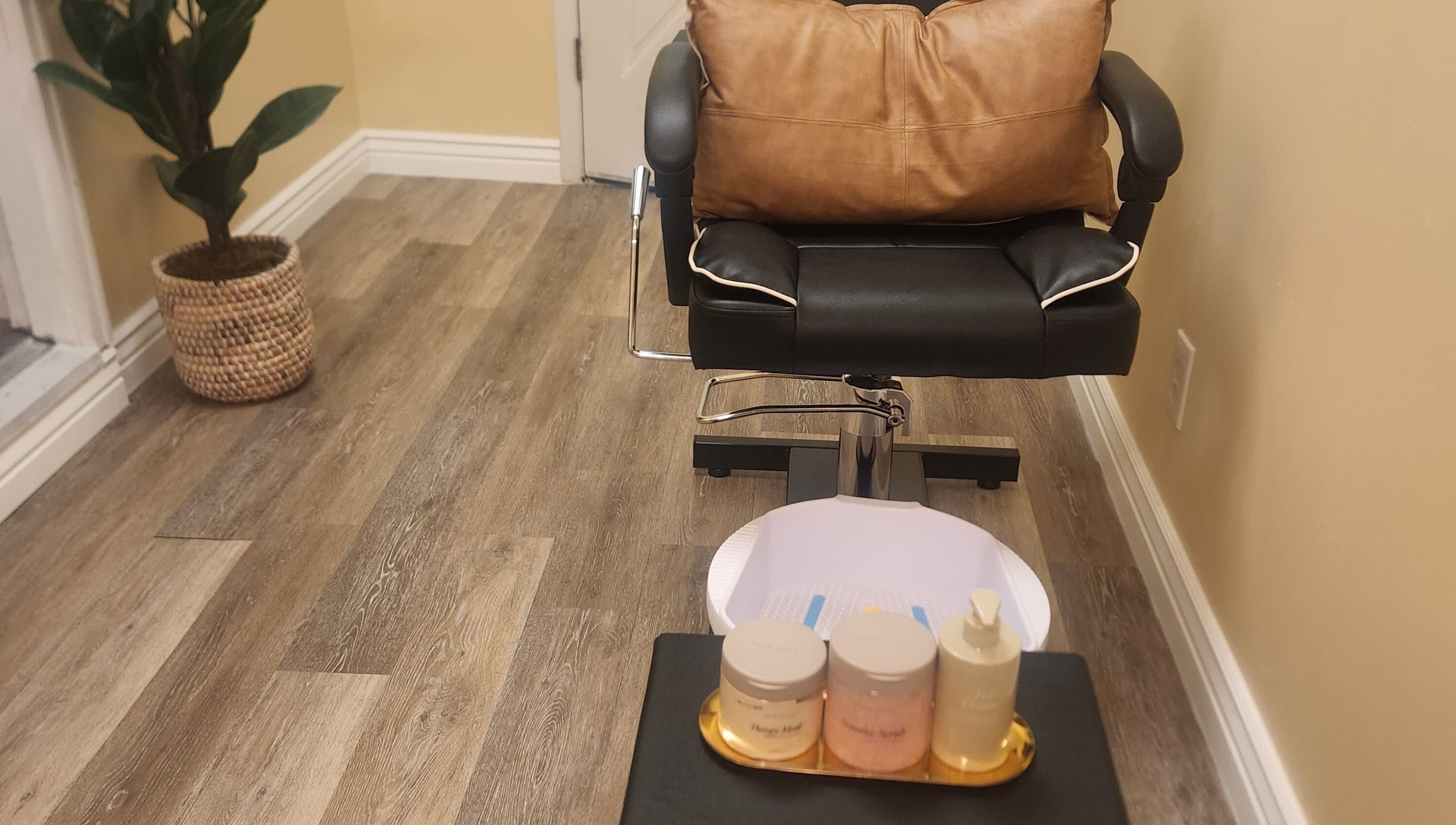 Pedicure chair with cozy pillow at Netty's Nail Studio, Pocatello, Idaho, US.