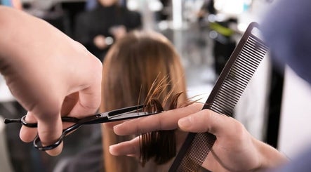 Haircut in progress at Acme Inc, Kuala Lumpur, Wilayah Persekutuan Kuala Lumpur, MY.