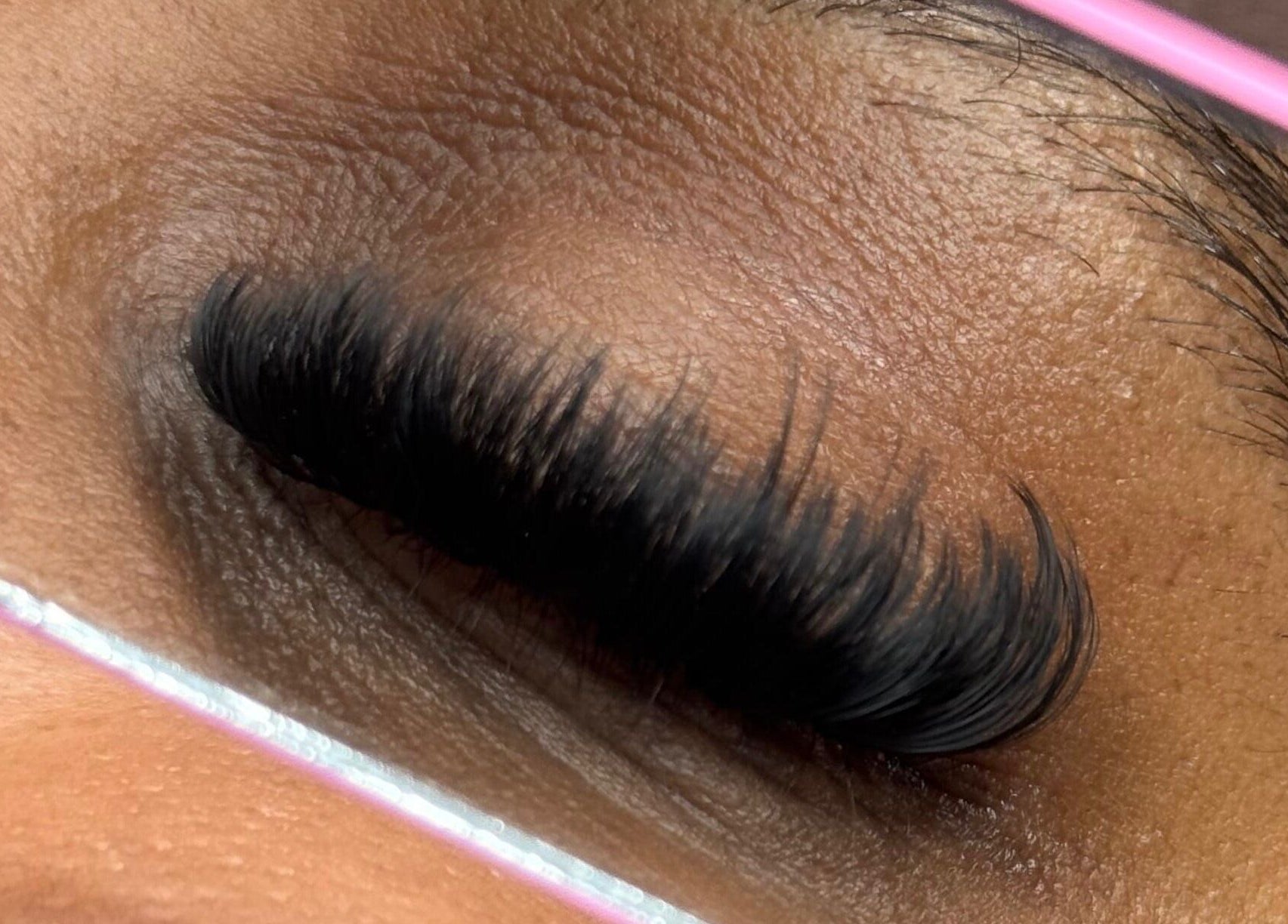 Close-up of beautifully styled eyelashes at LuvLashes, Willemstad, Curaçao, CW.