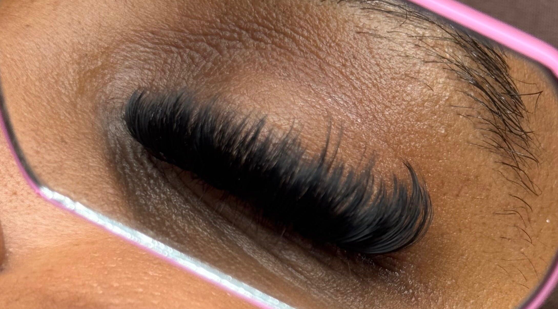 Close-up of beautifully styled eyelashes at LuvLashes, Willemstad, Curaçao, CW.