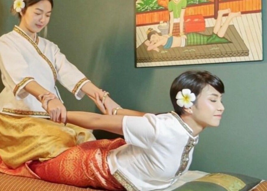 Authentic Thai massage at Jasmine Thaispa in Shinjuku City, Tokyo, JP enhances relaxation and well-being.
