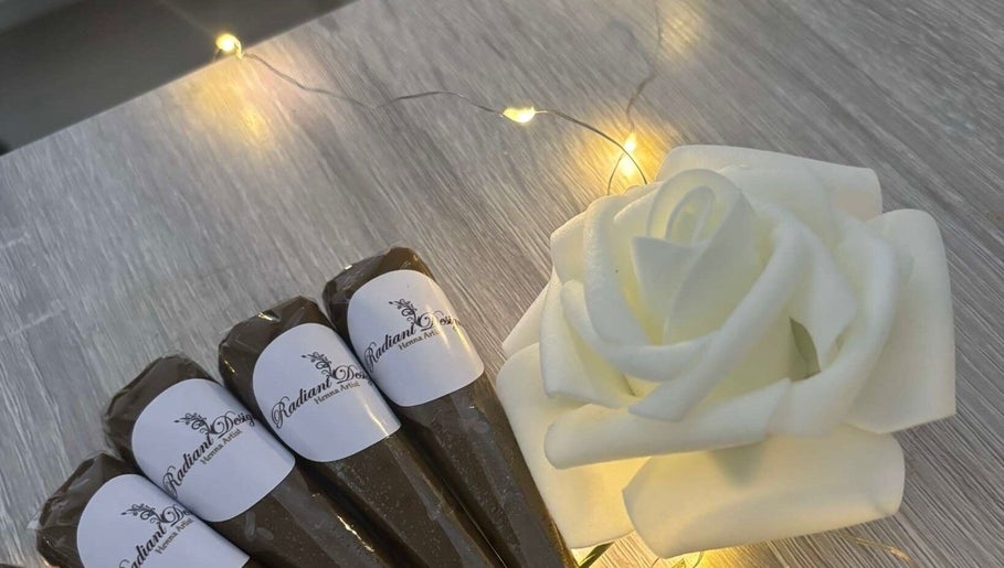 Beautiful henna cones with a white rose at henna.nkk, London, England, GB.
