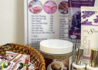 Sản phẩm chăm sóc da và giỏ kẹo tại Tn Nails, Thành Phố Cần Thơ, Cần Thơ, VN.
