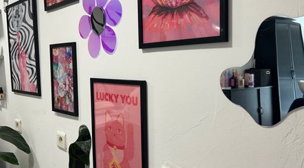 Décoration murale artistique chez Cam Institut à Agde, Occitanie, FR.