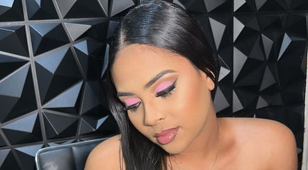 A woman with elegant makeup at Bre’s Beaute Bar, Diego Martin, Diego Martin Regional Corporation, TT.