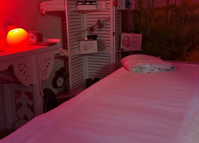 Salle de massage apaisante à Un Moment Pour Soi, Guéret, Nouvelle-aquitaine, FR.