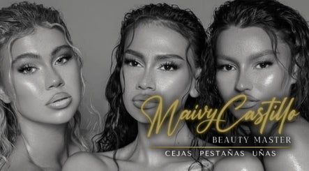 Retrato de belleza con mujeres en Studio MC, Collado Mediano, Comunidad De Madrid, ES, destacando cejas y pestañas.
