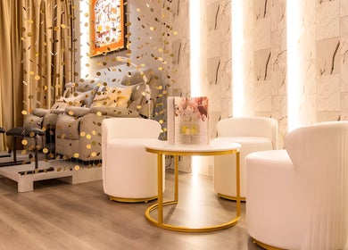 Elegant seating in Reyouth Skin Beauty Care, Singapore, SG, with plush chairs and soothing decor for relaxation.