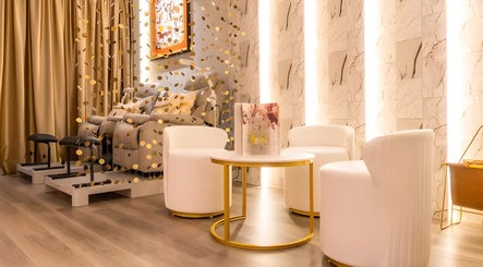 Elegant seating in Reyouth Skin Beauty Care, Singapore, SG, with plush chairs and soothing decor for relaxation.
